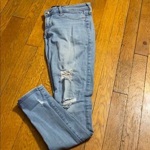 Women’s Hollister skinny jeans